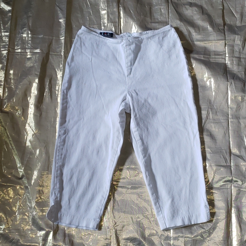 I.L.U. from the clothing company White Capri
